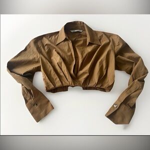 Zara women's  V-neck lapel collar cropped poplin shirt in dark tan caramel XS
